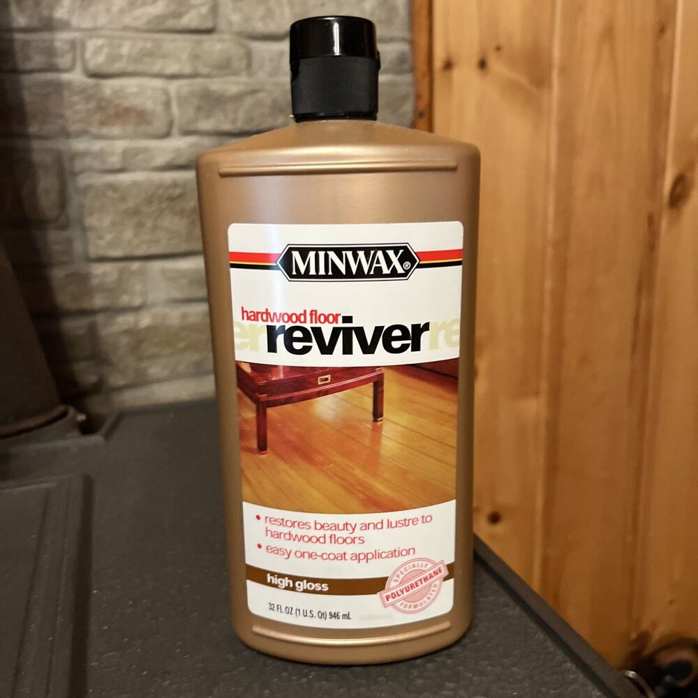 Minwax High Gloss Hardwood Floor Reviver Liquid 1 qt/32 Oz NEW